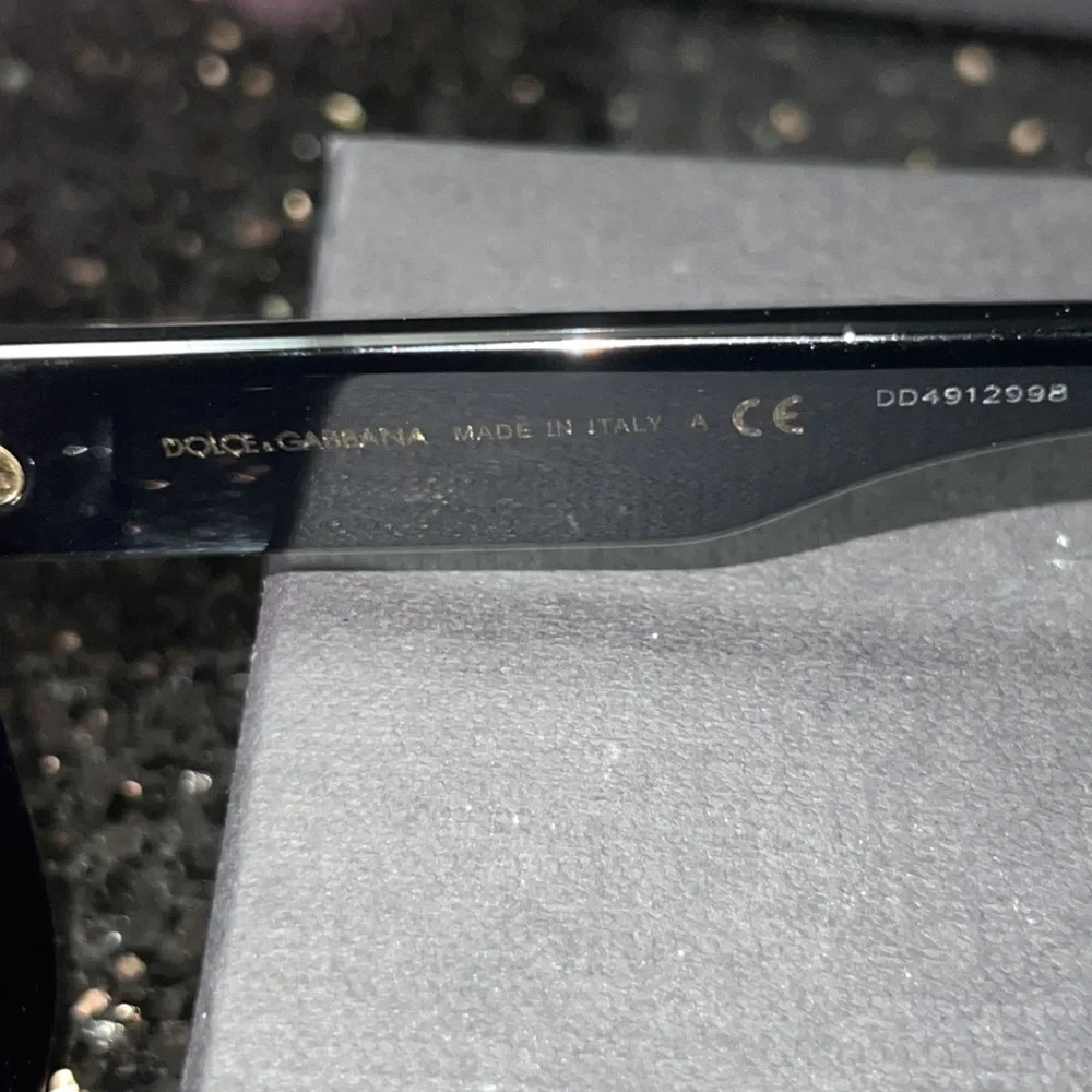 Dolce & Gabbana sunglasses - Picture 16 of 17